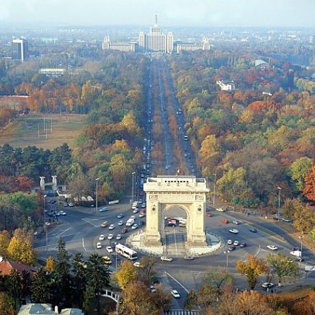 Bucarest l'Arc de Triumphe, vue aerienne